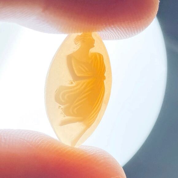 VTG Mid Century Shell Cameo Cabochon Hand Carved Woman Jewelry Making Component - Picture 7 of 10